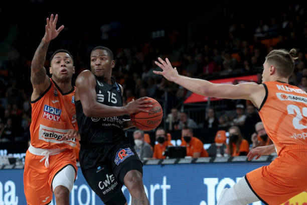 和灵动的比 和灵动的比