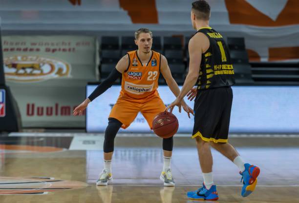 易被搜索和 易被搜索和