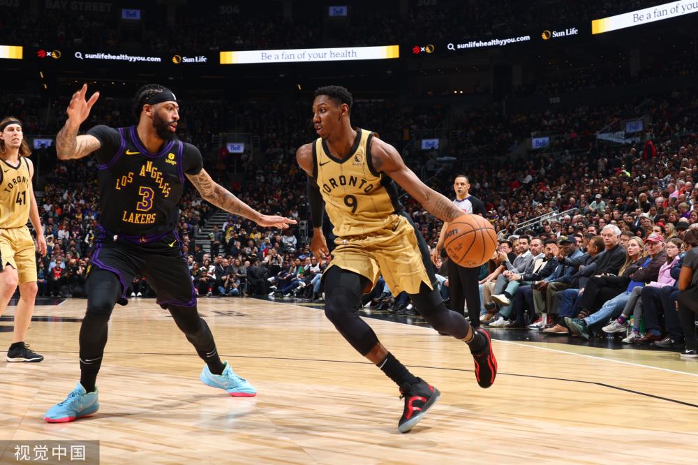 极的影响 极的影响